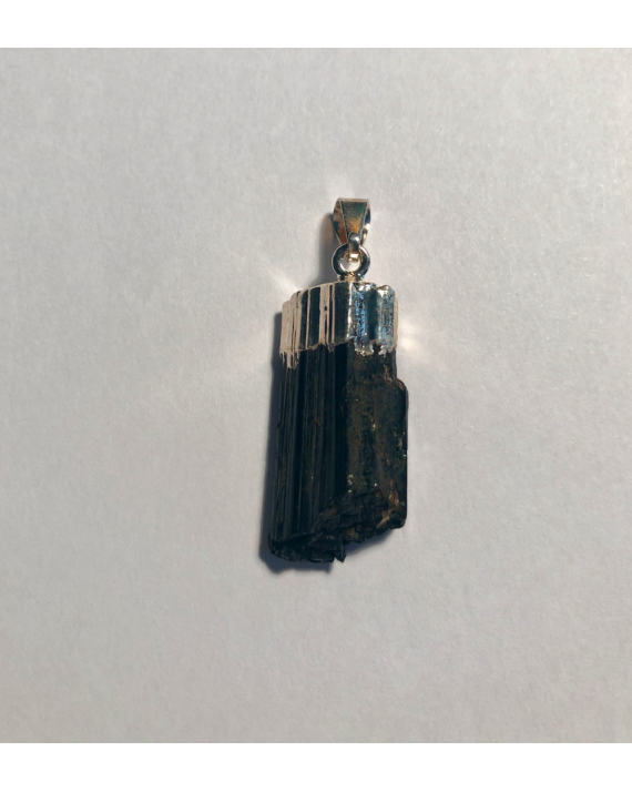 Pendentif Tourmaline Noire brute Pendentif Tourmaline Noire brute
