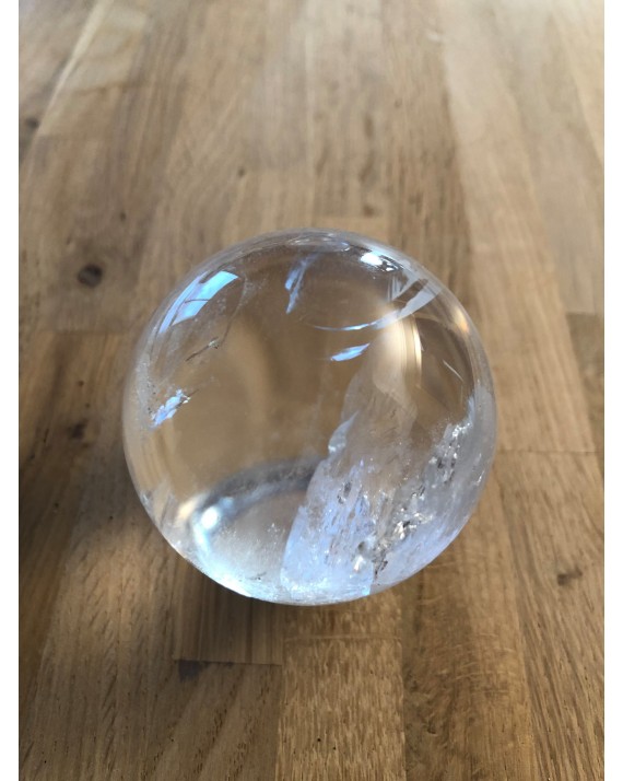Sphère en cristal de roche Sphère en cristal de roche