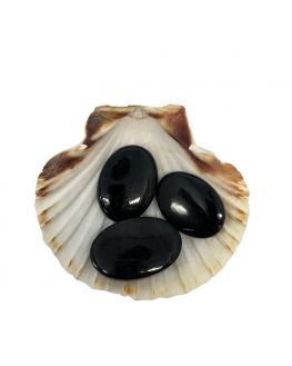 Pierres plates en tourmaline noire Pierres plates en tourmaline noire