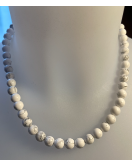 Collier howlite 8mm 45cm ajustable